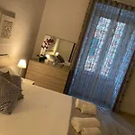 Dea 4* נאפולי