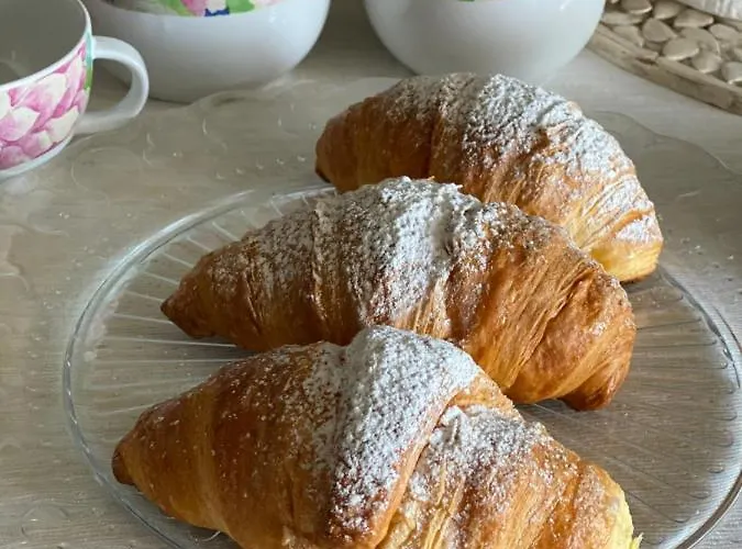 Dea فندق مبيت وإفطار